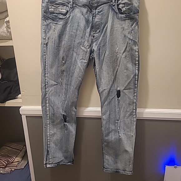 Ecko Unltd Athletic Fit Light Wash Faded Stretch Denim Jeans Straight Leg 38x30 - Picture 8 of 11